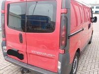 Gebraucht Opel Vivaro 101 PS (74 kW) 2005 Rot Van / Kleinbus