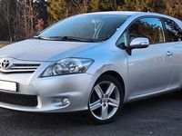 Gebraucht Toyota Auris Club 132 PS (97 kW) 2010 Silber Kleinwagen