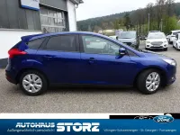 Gebraucht Ford Focus Trend 101 PS (74 kW) 2015 Indicblau Kombi