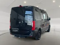 Gebraucht Mercedes Sprinter 114 PS (83 kW) 2023 Tiefschwarz Van