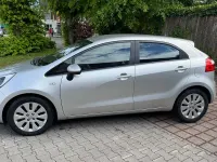 Occasion Kia Rio Edition 7 75 ch (55 kW) 2012 Argent Berline