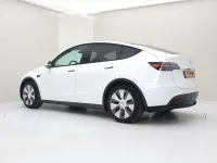 Occasion Tesla Model Y Standard Range 250 kW (341 ch) 2024 Blanc SUV