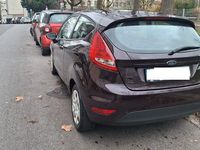 Gebraucht Ford Fiesta Ambiente 82 PS (60 kW) 2010 Violet Limousine