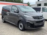 Gebraucht Opel Vivaro-e Combi 144 PS (105 kW) 2021 Moonstone grey Van / Kleinbus