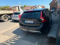 Używany Volvo V60 215 KM (158 kW) 2014 Czarny Kombi