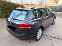 Gebraucht VW Touareg 245 PS (180 kW) 2014 Grau SUV