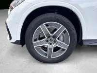 Gebraucht Mercedes GLC300 AMG 204 PS (150 kW) 2024 Weiß SUV