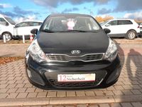 Gebraucht Kia Rio Edition 7 109 PS (80 kW) 2015 Schwarz Kleinwagen
