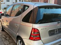 Gebraucht Mercedes A210 140 PS (102 kW) 2002 Silber Kleinwagen