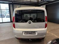 Gebraucht Opel Combo Edition 120 PS (88 kW) 2012 Silber Van / Kleinbus