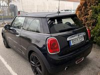 Usado Mini One D 95 HP (69 kW) 2017 Preto Citadino