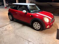 Gebraucht Mini Cooper D 109 PS (80 kW) 2009 Rot Kleinwagen