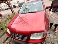 Gebraucht VW Bora 105 PS (77 kW) 1999 Rot Limousine