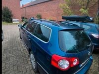 Gebraucht VW Passat 140 PS (102 kW) 2008 Blau Kombi
