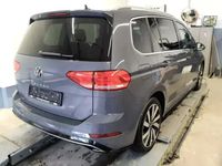 Gebraucht VW Touran Highline 150 PS (110 kW) 2024 Delfingrau Van / Kleinbus