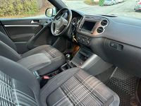 Gebraucht VW Tiguan LOUNGE 150 PS (110 kW) 2016 Weiß SUV