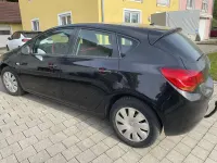 Gebraucht Opel Astra Edition 101 PS (74 kW) 2010 Schwarz Limousine