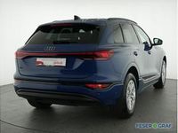 Gebraucht Audi Q6 e-tron Ambiente 185 kW (252 PS) 2025 Blau (ascariblau metallic) SUV