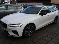 Gebraucht Volvo V60 Plus 197 PS (144 kW) 2021 Icewhite Kombi