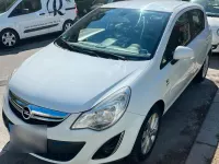 Gebraucht Opel Corsa 87 PS (63 kW) 2013 Weiß Kleinwagen