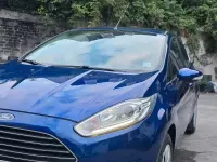 Gebraucht Ford Fiesta 101 PS (74 kW) 2014 Blau Kleinwagen