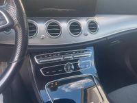 Gebraucht Mercedes E220 194 PS (142 kW) 2016 Grau Limousine