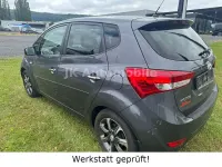 Gebraucht Hyundai ix20 Space 90 PS (66 kW) 2018 Grau Kleinwagen