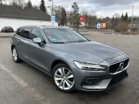 Gebraucht Volvo V60 150 PS (110 kW) 2018 Grau Kombi
