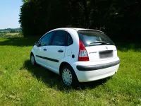 Gebraucht Citroën C3 Style 67 PS (49 kW) 2006 Weiß Kleinwagen