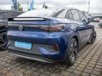 Second-hand VW ID.5 Pro Performance 150 kW (204 CP) 2022 Albastru SUV