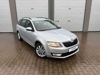 Gebraucht Skoda Octavia Ambition 105 PS (77 kW) 2015 Silber Kleinwagen