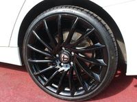 Gebraucht BMW 330 Advantage 258 PS (189 kW) 2015 Weiß Limousine