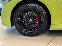 Ny BMW M2 Performance 480 HK (353 kW) 2025 Gul Coupe