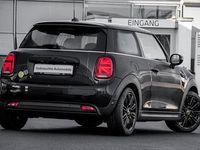 Gebraucht Mini Cooper SE Classic 135 kW (184 PS) 2022 Schwarz Kleinwagen