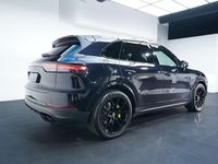 Second-hand Porsche Cayenne 462 CP (339 kW) 2018 Negru SUV