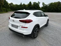 Gebraucht Hyundai Tucson 136 PS (100 kW) 2020 Weiß SUV
