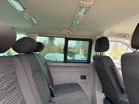 Gebraucht VW Caravelle Comfortline 150 PS (110 kW) 2021 Starlight blue Van / Kleinbus