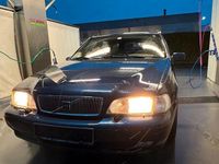 Gebraucht Volvo V70 190 PS (139 kW) 1998 Blau Kombi