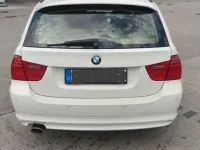 Gebraucht BMW 320 177 PS (130 kW) 2009 Weiß Kombi