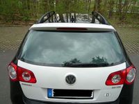 Second-hand VW Passat 140 CP (102 kW) 2009 Negru Break
