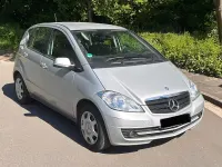 Gebraucht Mercedes A160 95 PS (69 kW) 2011 Silber Kleinwagen