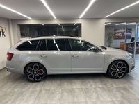 gebraucht Skoda Octavia 2.0 TDI Combi RS 4x4*1.HD/DSG/AHK/LED*