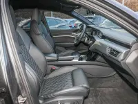 Gebraucht Audi e-tron Sport 369 kW (503 PS) 2022 Grau SUV