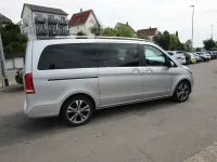 Gebraucht Mercedes V220 163 PS (119 kW) 2017 Silber Van / Kleinbus