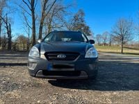 Gebraucht Kia Carens 145 PS (106 kW) 2007 Schwarz Van / Kleinbus