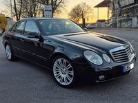 Gebraucht Mercedes E200 Classic 184 PS (135 kW) 2007 Schwarz Limousine