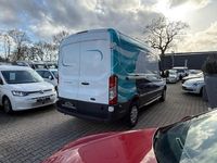 Gebraucht Ford Transit Trend 131 PS (96 kW) 2019 Frostweiß Van