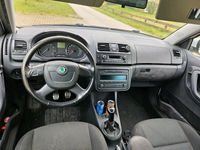 gebraucht Skoda Fabia scout 1.2 Benzin