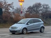 Gebraucht Mercedes B200 140 PS (102 kW) 2007 Blau Van / Kleinbus