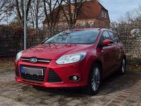 Gebraucht Ford Focus Ambiente 105 PS (77 kW) 2011 Rot Kombi